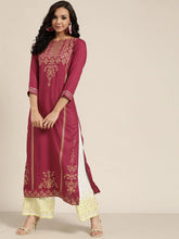 Burgundy Foil Print Liva Kurta